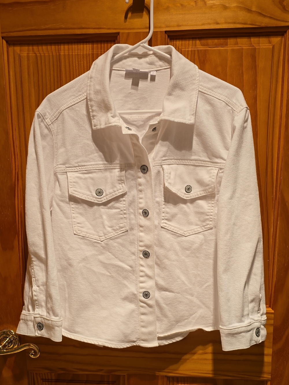 Chico's White Snap-Front Jacket Detail